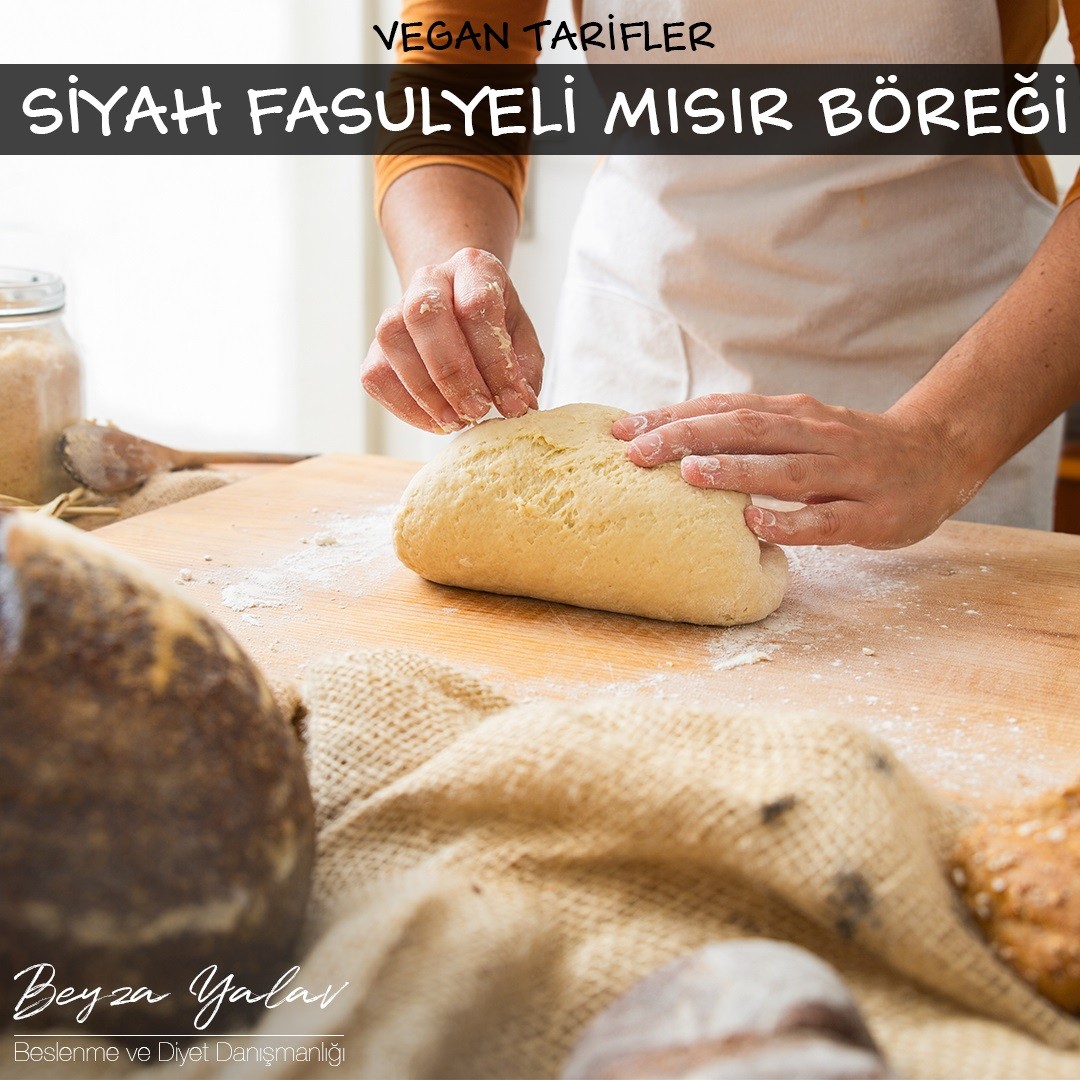 Siyah Fasulyeli Mısır Böreği Siyah Fasulyeli Mısır Böreği